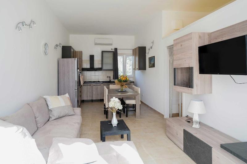 All'ombra degli Ulivi by BarbarHouse