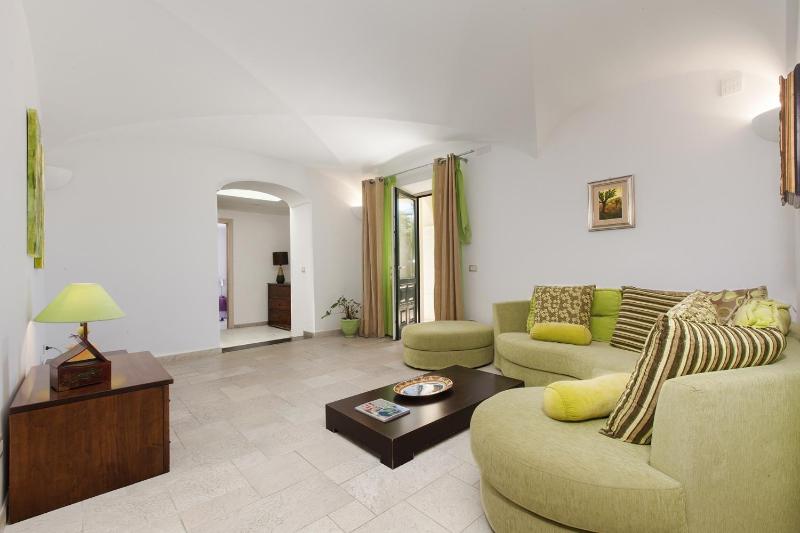 Amore Rentals - Villa Il Noce