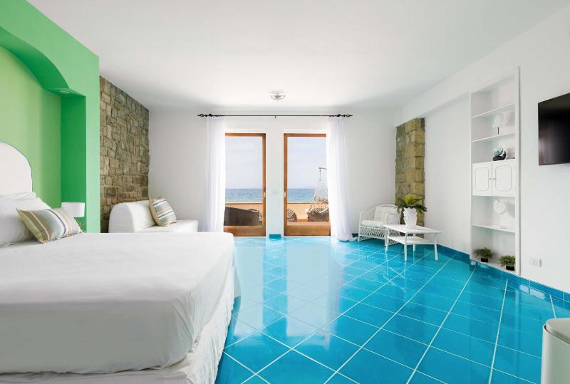 AMORE RENTALS - Villa Marti