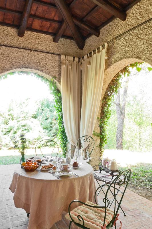 Asolo hills La Cimetta chic villa with pool