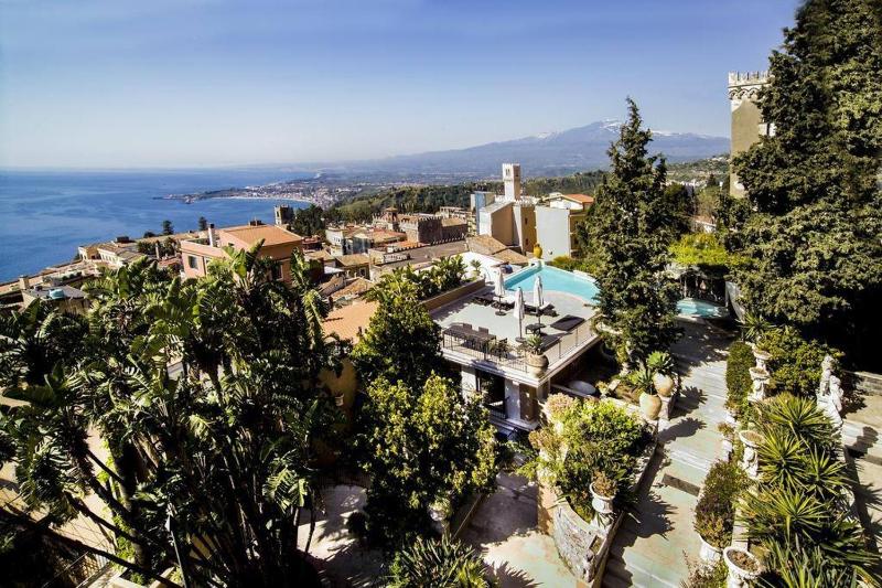 Atelier Taormina spacious guesthouse with pool