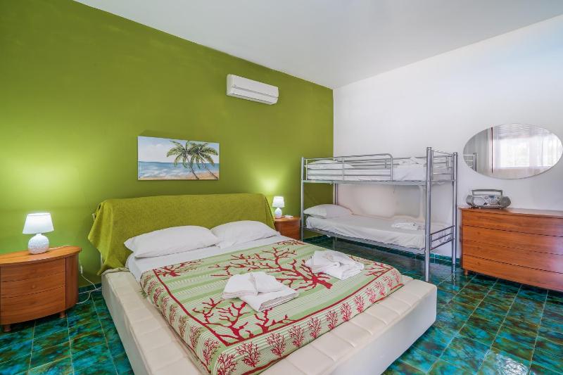 Bes Beach - Villa con piscina