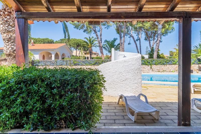 Bes Beach - Villa con piscina