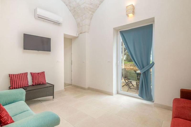 Bianco Trullo by Raro Villas