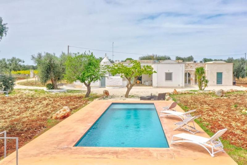 Bianco Trullo by Raro Villas