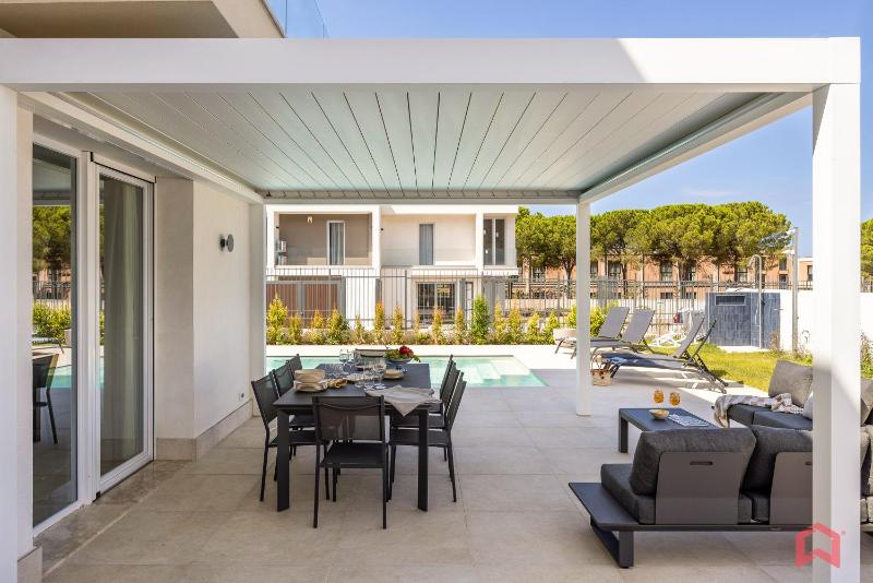 Brand New Villa with Private Heated Pool