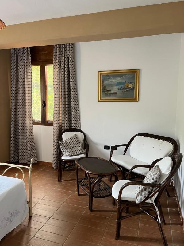 Casa De Crescenzo con piscina