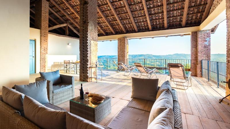 CASA LEONARDA 8, Emma Villas
