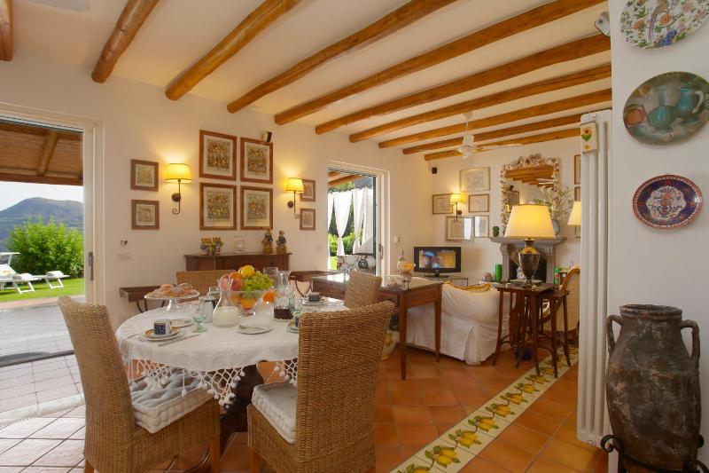 Casa Nostra, stunning, elegant villa in Lipari with pool