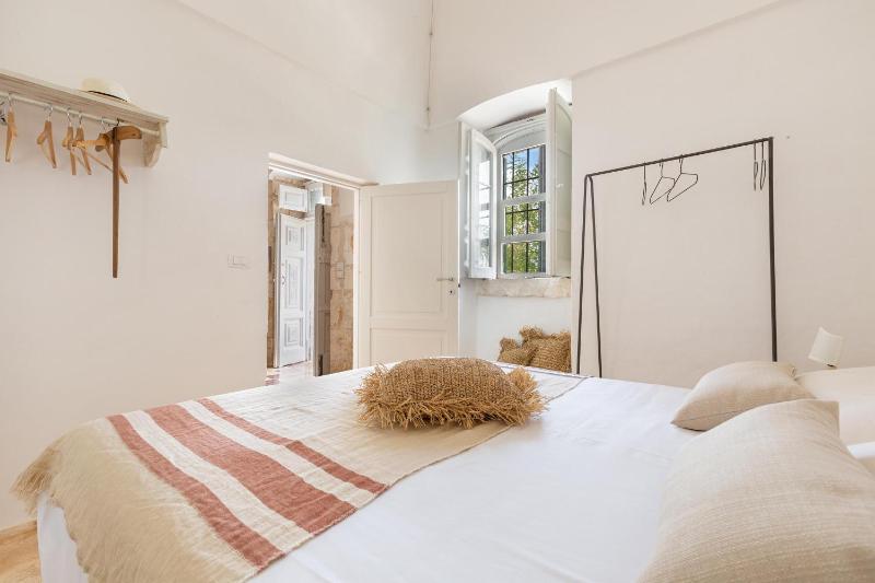 Casal 800 by Perle di Puglia