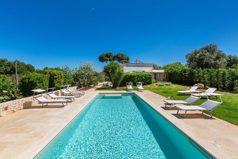 Casal 800 by Perle di Puglia