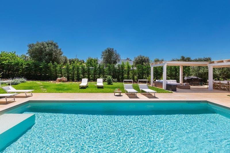 Casal 800 by Perle di Puglia