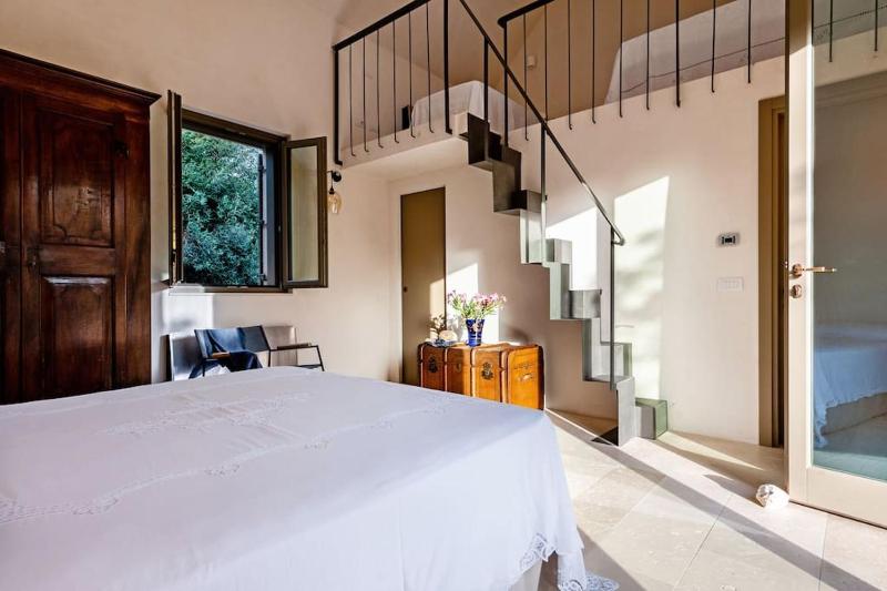 Casale Donna Costanza