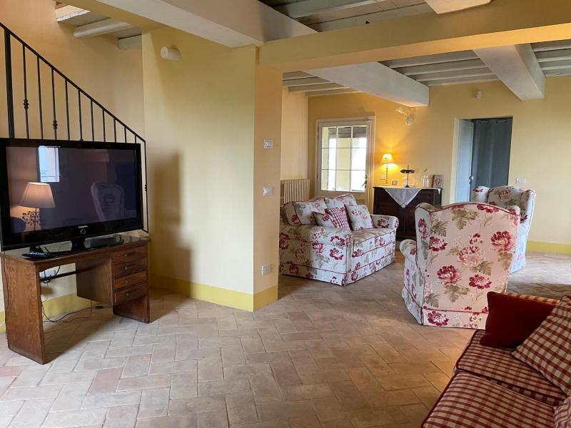 Casale IL SAMBUCO sui colli bolognesi