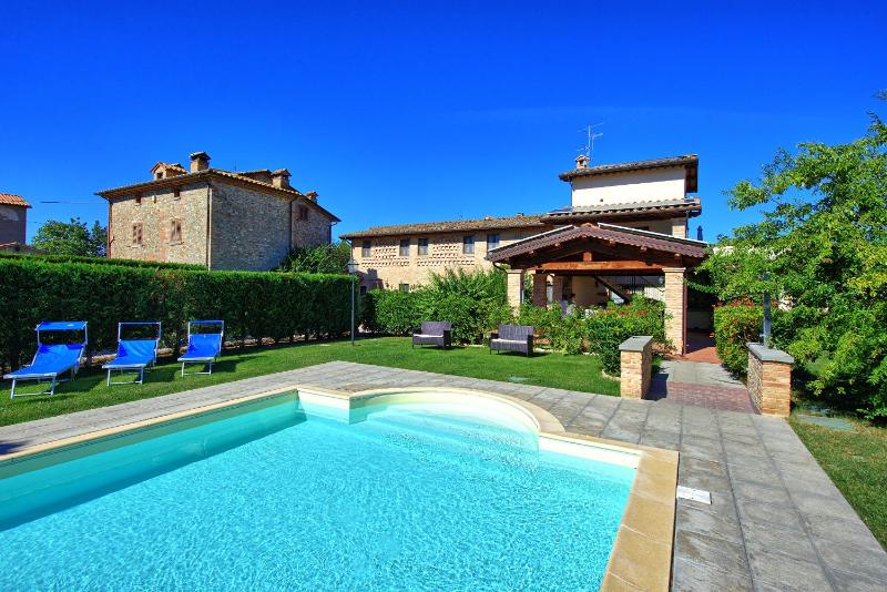 Casale Tiziano by PosarelliVillas