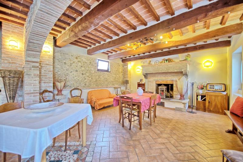 Casale Tiziano by PosarelliVillas