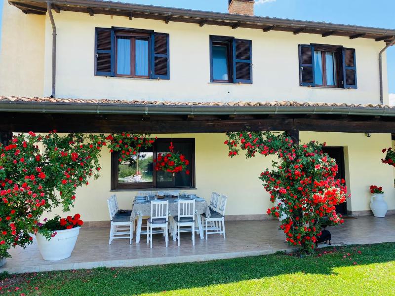 Chanel Garden Relaxation Home