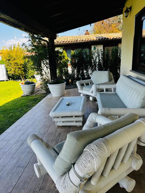 Chanel Garden Relaxation Home