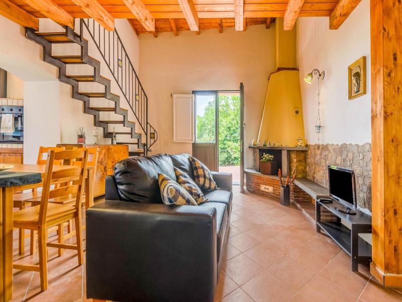 Charming villa with pool and panoramic surroundings