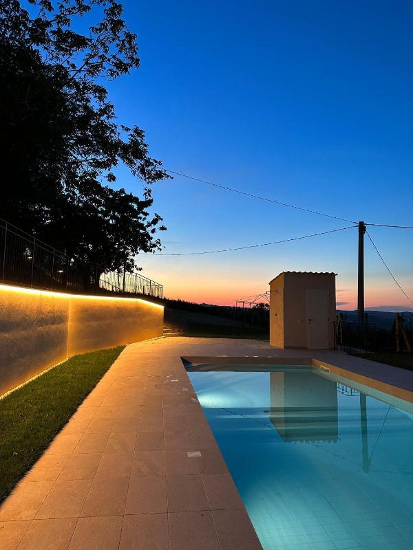 Country House "I luoghi dell' anima"con piscina e giardino