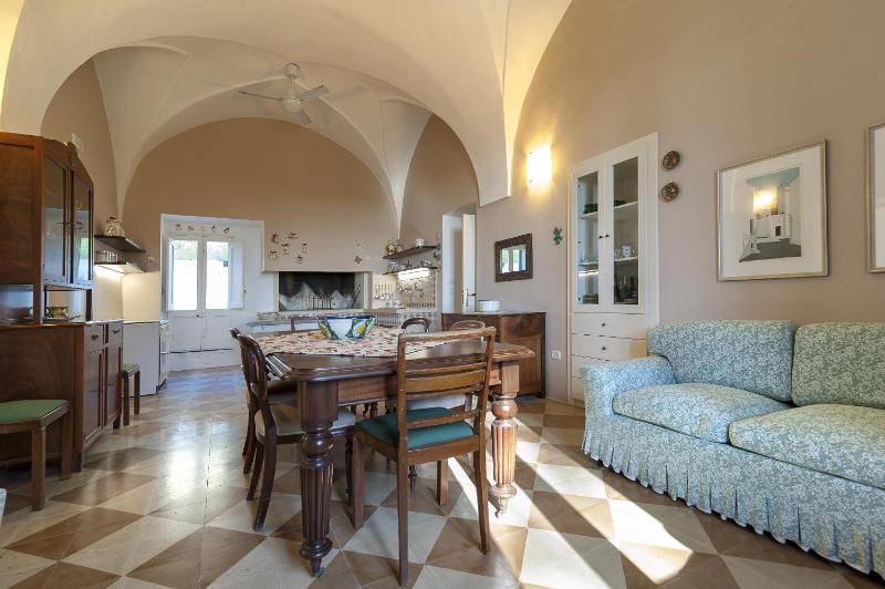 Country pool house