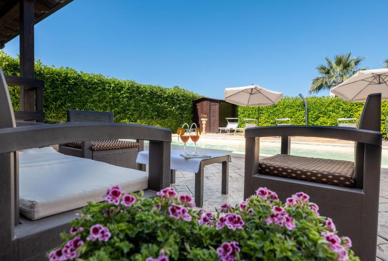 Deluxe Sicily Villa