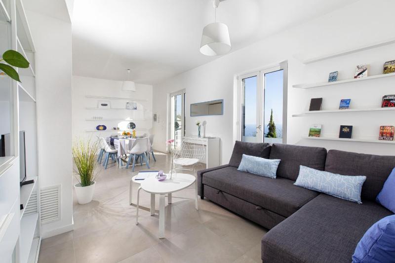 Estate4home - Villa Corinna