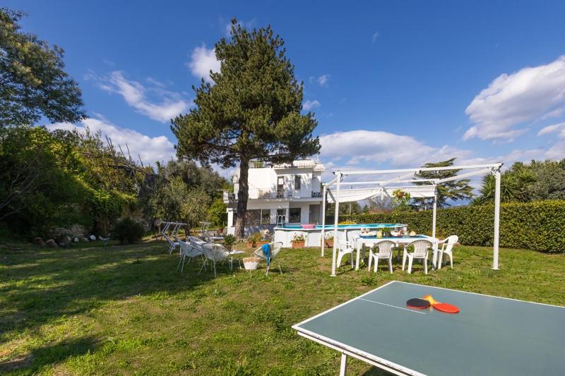 Estate4home - Villa Louise