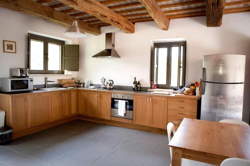 Family friendly chic Italian farmhouse with pool