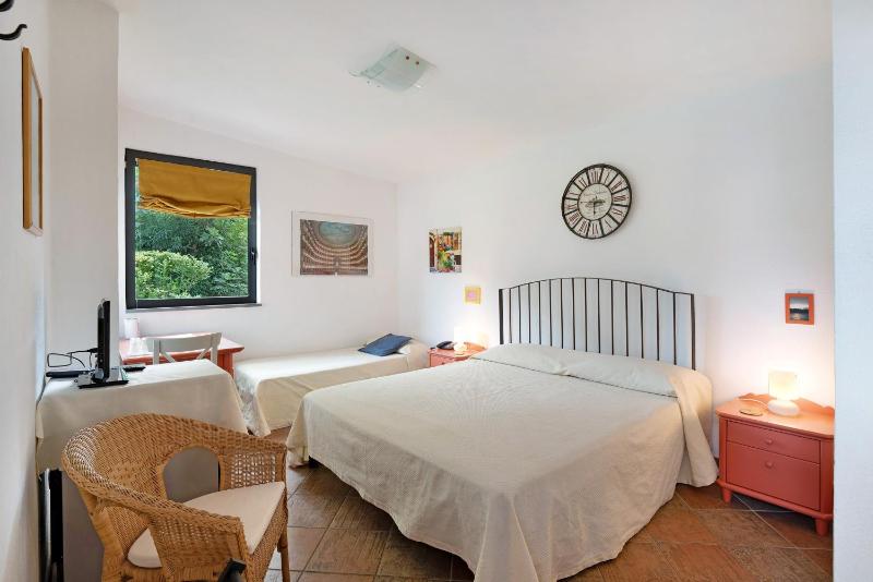 Flegrea House