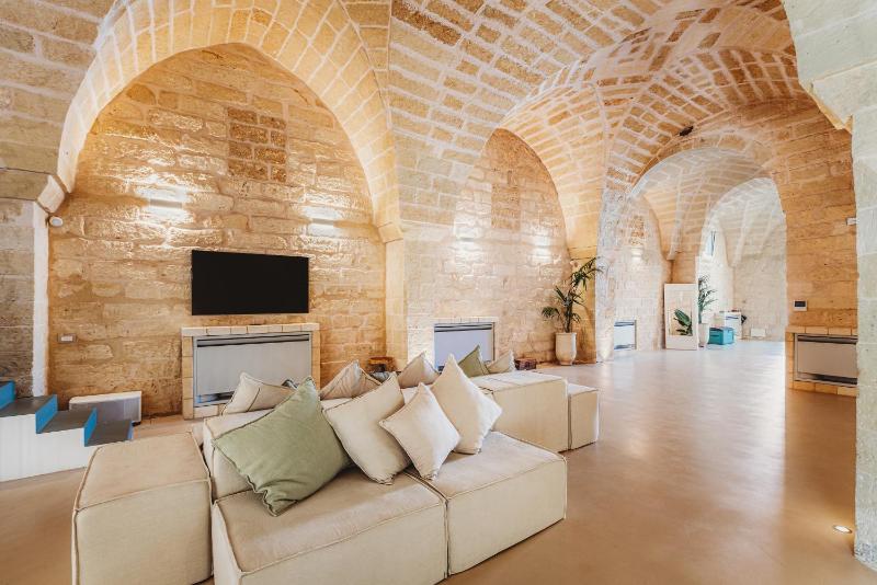Frantoio Luxury Villa by HDSalento