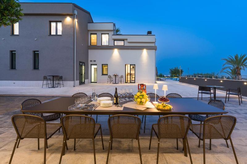 Gianos Villa