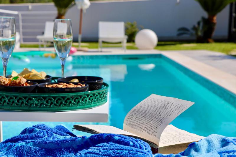 Golden Holiday 2 Ville con piscine indipendenti e separate