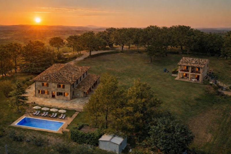 Gorgeous 2-storey villa with a large private pool