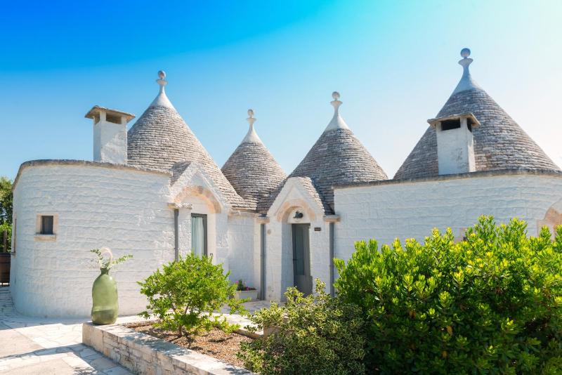 HelloApulia Trulli Albapetra