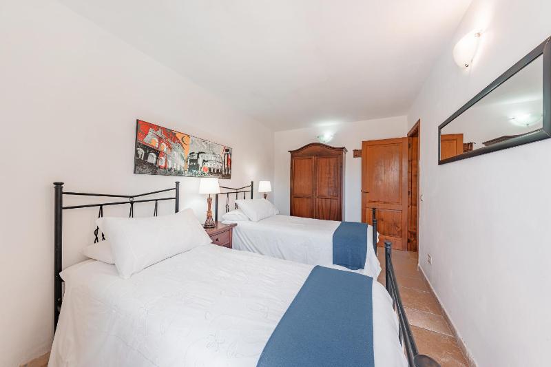 HelloApulia Trulli Serena