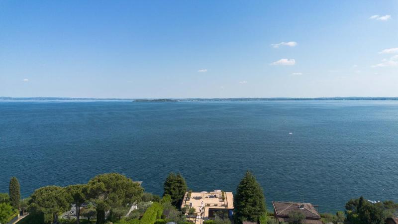 Holiday Garda Villa Dolcelago Lake Front