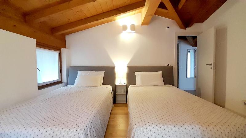 Holiday Home Villa Salici, pool & garden