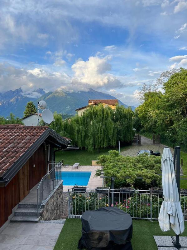 Holiday Home Villa Salici, pool & garden
