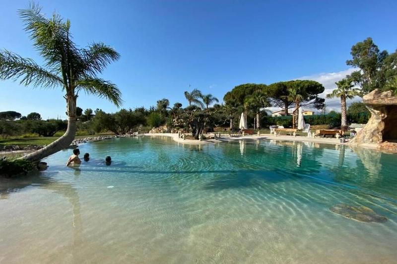 Holiday in Paradise