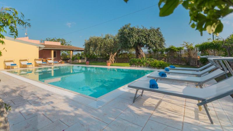 Il Giardino Dei Limoni 8, Emma Villas