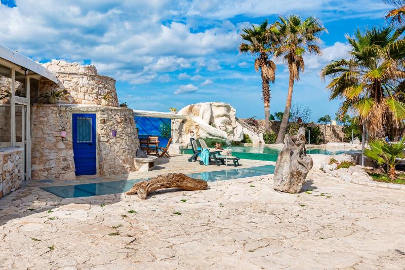 Il Trullo al Mare -Trullo by the sea- Pool & Beach