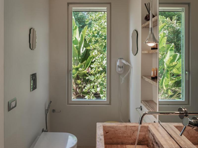 Kubo Sea Views Luxury Escape