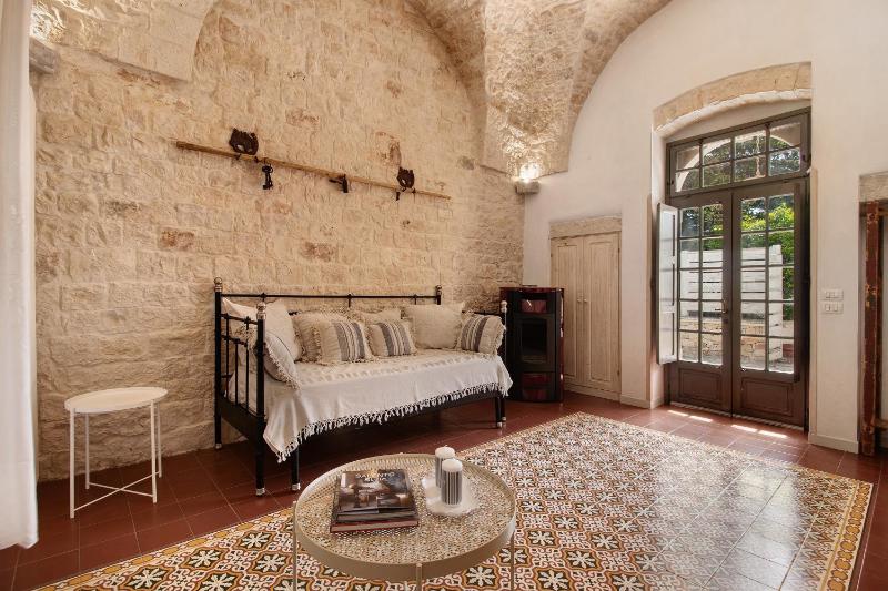 La Dimora dello Zio, with pool