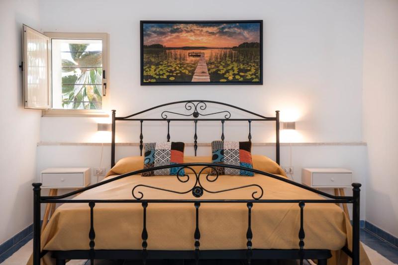 La Giara - Villa with Swimming Pool and Parking