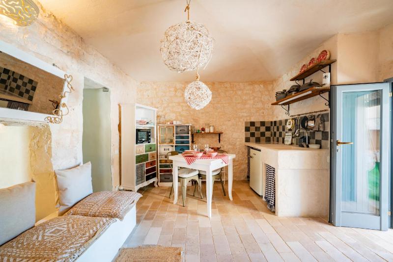 La Lamia di Rodry by Rentbeat