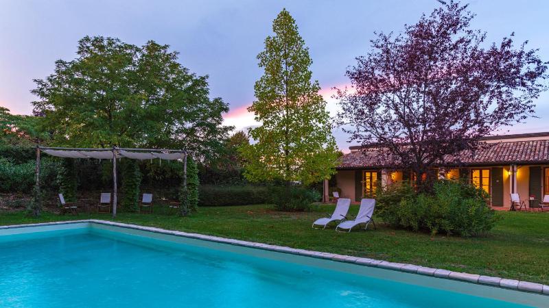 La Tana del Ghiro 18, Emma Villas