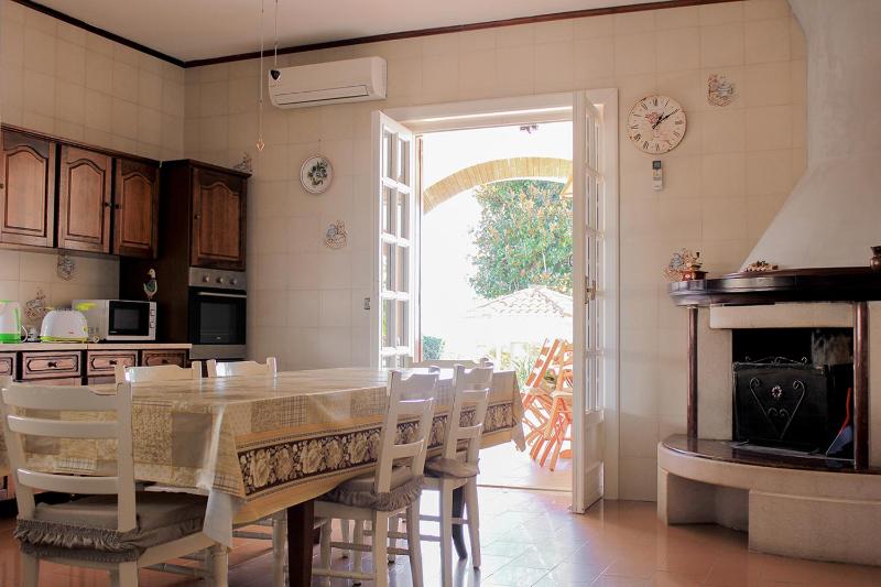 La Villa dei Limoni - Villa Panoramic with Pool