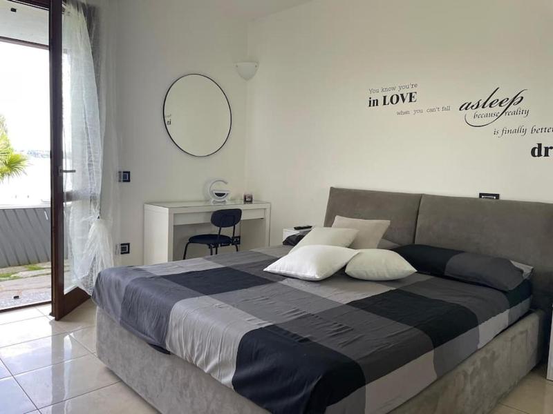 Lake Home Holiday Wellness Villa da sogno sul lago