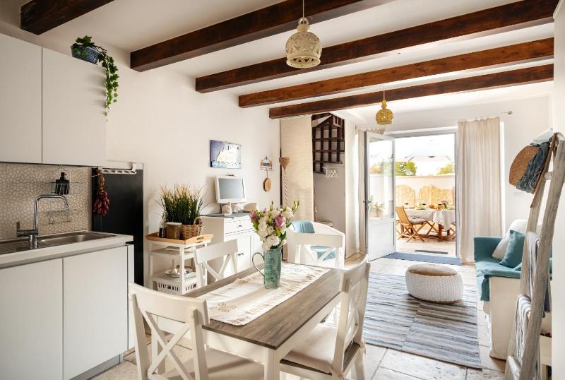 Le dimore di Ines - con piscina